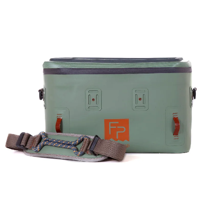 Fishpond Cutbank Gear Bag